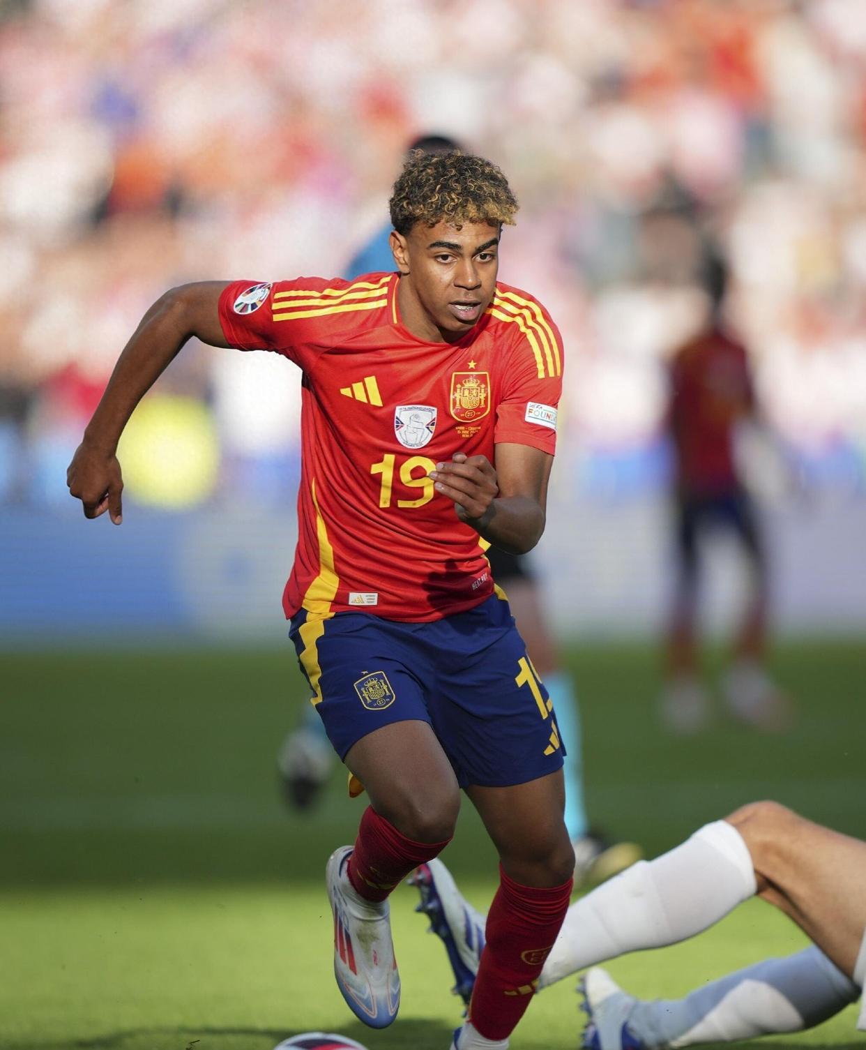 IM电竞app下载-巴黎圣日耳曼球员名单最新名单